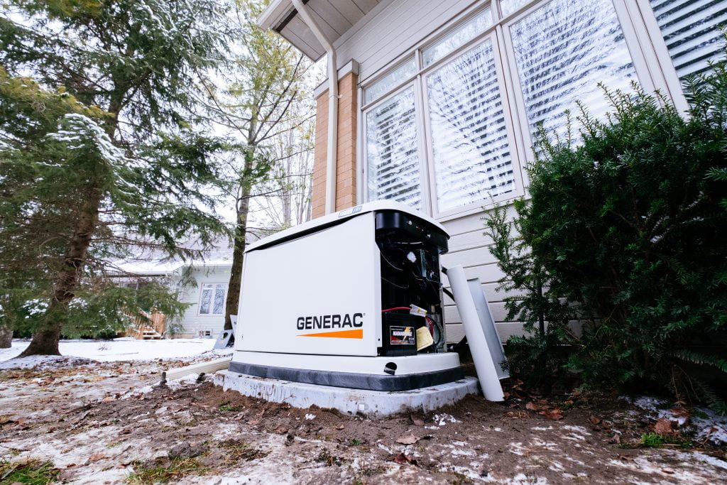 Best Home Standby Gas Generators Of 2023 In Canada